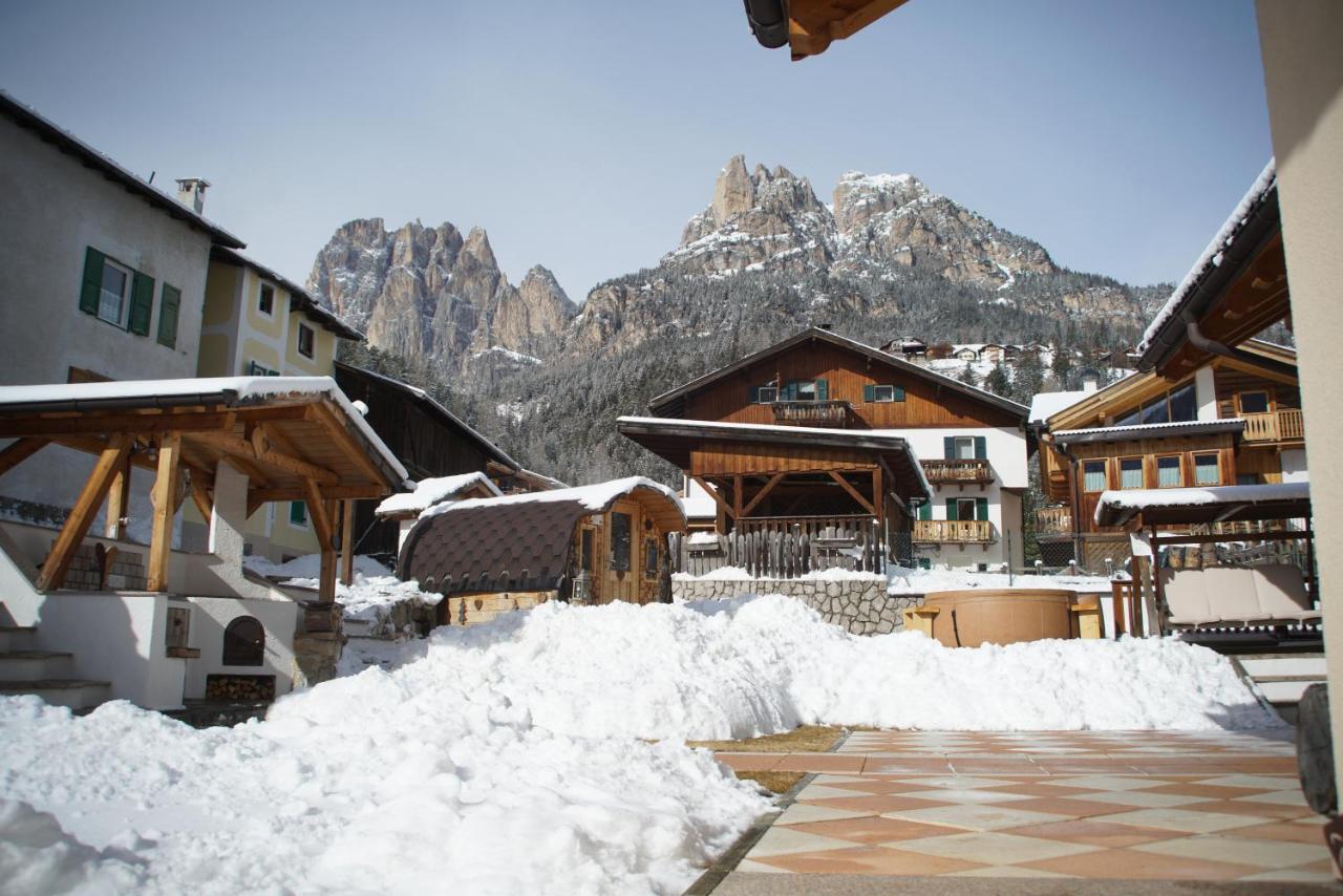 Residence Le Rose Pozza di Fassa Luaran gambar