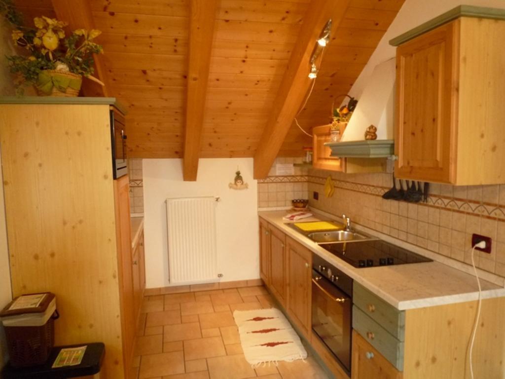 Residence Le Rose Pozza di Fassa Luaran gambar